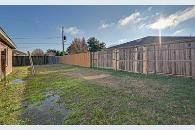 607 Kings Way Drive #B, Mansfield, TX 76063 - Photo 25