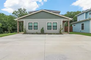 1401 S 5th Ave, Denison, TX 75021 - Photo 1
