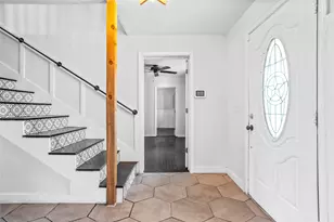 2320 Juniper St, Haltom City, TX 76117 - Photo 5