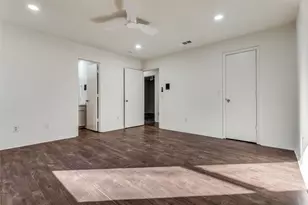 4728 Meadow Ridge Dr, Dallas, TX 75236 - Photo 15