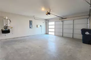 2020 Apalis Dr, Denton, TX 76205 - Photo 37