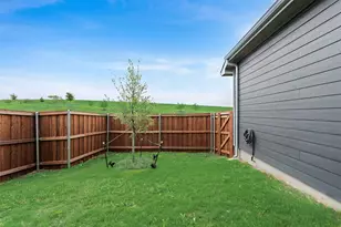 1028 Almond Blossom Cir, Crowley, TX 76036 - Photo 29