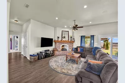 737 County Road 4699, Boyd, TX 76023 - Photo 9