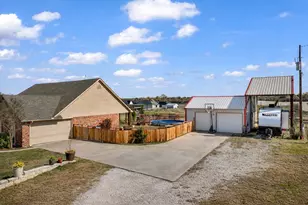 737 Co Rd 4699, Boyd, TX 76023 - Photo 3