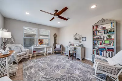 917 Rough Hollow Drive, McKinney, TX 75071 - Photo 13