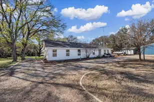 1835 Ft Graham Rd, Waco, TX 76705 - Photo 7