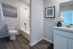 836 Eagles Nest Dr, Cleburne, TX 76031 - Photo 13