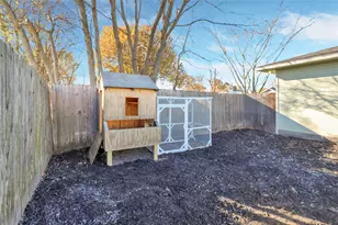 271 E Houston St, Van Alstyne, TX 75495 - Photo 35