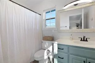 271 E Houston St, Van Alstyne, TX 75495 - Photo 21