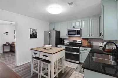 271 E Houston Street, Van Alstyne, TX 75495 - Photo 13