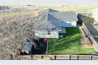 271 E Houston Street, Van Alstyne, TX 75495 - Photo 5