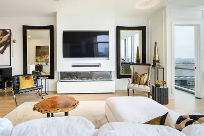 2200 Victory Avenue #2401, Dallas, TX 75219 - Photo 3