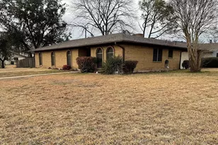 3701 W Rochelle Rd, Irving, TX 75062 - Photo 19