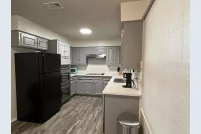 3701 W Rochelle Road, Irving, TX 75062 - Photo 17