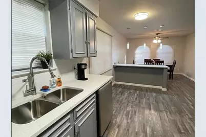 3701 W Rochelle Road, Irving, TX 75062 - Photo 11