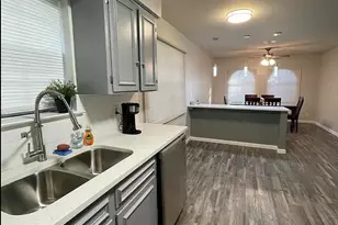 3701 W Rochelle Rd, Irving, TX 75062 - Photo 11