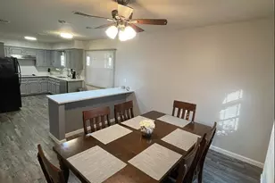 3701 W Rochelle Rd, Irving, TX 75062 - Photo 9