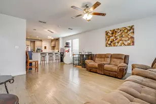 5656 Broad Bay Ln, Fort Worth, TX 76179 - Photo 7