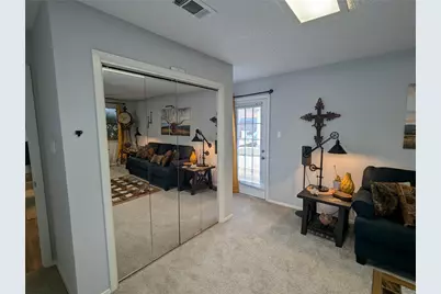 2827 Cross Timbers Drive, Irving, TX 75060 - Photo 7