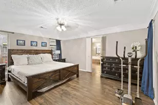 1105 E Spring Valley Rd, Richardson, TX 75081 - Photo 13