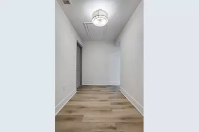 926 Meadowcove Circle, Garland, TX 75043 - Photo 11