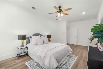 1125 E Humbolt Street, Fort Worth, TX 76104 - Photo 19