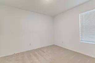 609 Vicksburg Dr, Ennis, TX 75119 - Photo 9