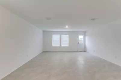 609 Vicksburg Drive, Ennis, TX 75119 - Photo 5