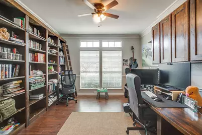 6602 Fox Glen Drive, Arlington, TX 76001 - Photo 1