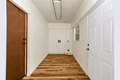 908 Yale Street, River Oaks, TX 76114 - Photo 13