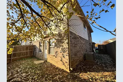 2338 Kingsway Drive, Arlington, TX 76012 - Photo 11