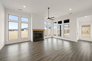 328 Alina St, Burleson, TX 76028 - Photo 5