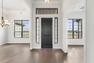 136 Lila Lk Dr, Waxahachie, TX 75165 - Photo 7