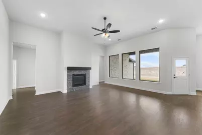 136 Lila Lake Drive, Waxahachie, TX 75165 - Photo 5