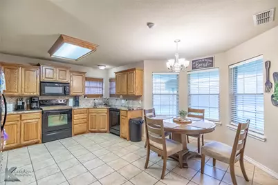 4910 Coyote Run, Abilene, TX 79602 - Photo 9