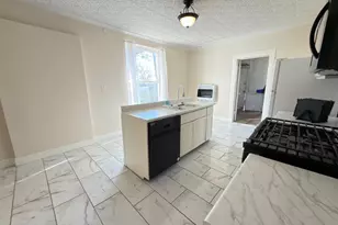 428 W Morgan St, Denison, TX 75020 - Photo 9