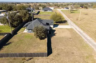 139 Keaton Ln, Whitney, TX 76692 - Photo 37