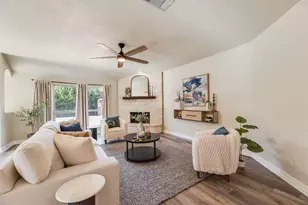 810 English Ivy Dr, Prosper, TX 76227 - Photo 5