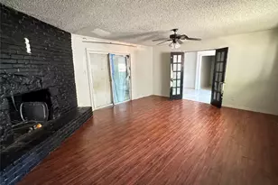 408 Simmons Dr, Hurst, TX 76053 - Photo 5