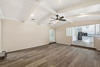 211 Opal Street, Hewitt, TX 76643 - Photo 5