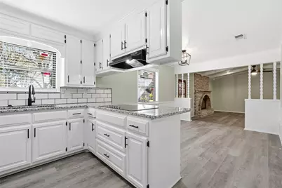 211 Opal Street, Hewitt, TX 76643 - Photo 9