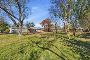 211 Opal St, Hewitt, TX 76643 - Photo 19