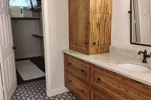 2002 Brianna Ln, Arlington, TX 76001 - Photo 19