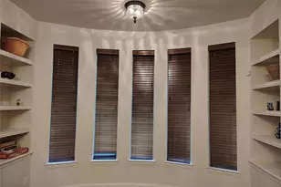 2002 Brianna Ln, Arlington, TX 76001 - Photo 11