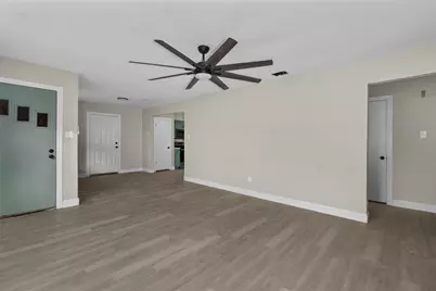 602 Enfield Drive, Marshall, TX 75672 - Photo 9