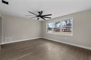 602 Enfield Dr, Marshall, TX 75672 - Photo 7