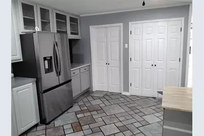 2317 Meadow Dale, Irving, TX 75060 - Photo 5