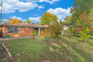 1108 Paula Dr, Arlington, TX 76012 - Photo 25