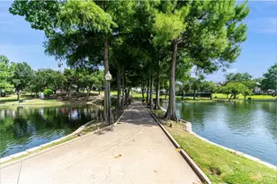 2901 Country Pl Cir, Carrollton, TX 75006 - Photo 23