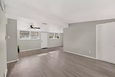 534 Henderson Circle, Garland, TX 75040 - Photo 5